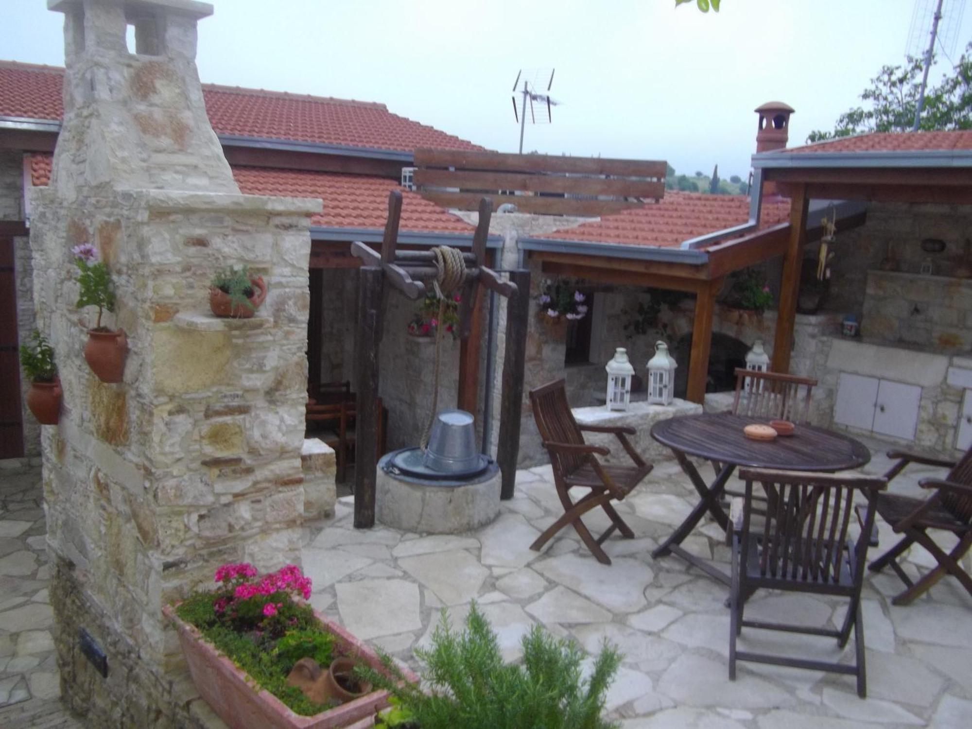 Xenios Cottages Lofou Zimmer foto
